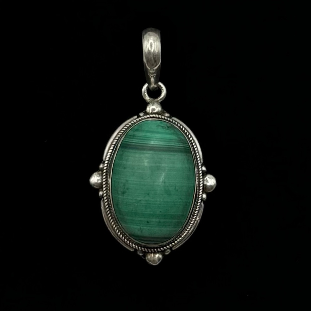 VINTAGE Sterling Silver Malachite Pendant